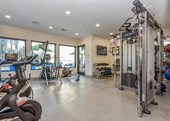 Apartment Ascent 1070 2br L 2ba L Free Parking L Pool L Gym *