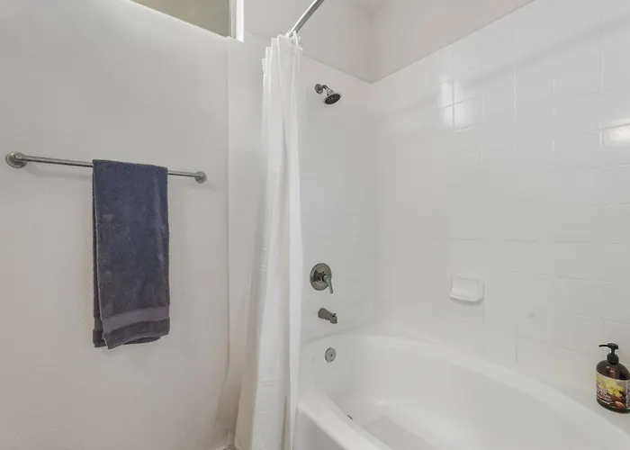 Apartment Ascent 1070 2br L 2ba L Free Parking L Pool L Gym Scottsdale