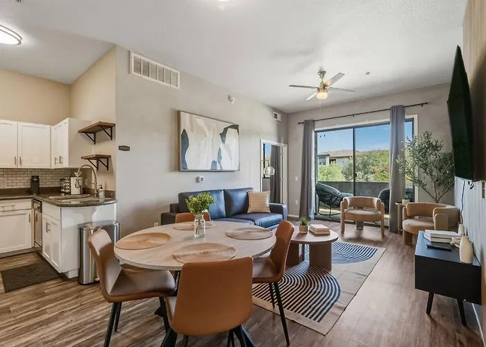 Apartment Ascent 1070 2br L 2ba L Free Parking L Pool L Gym